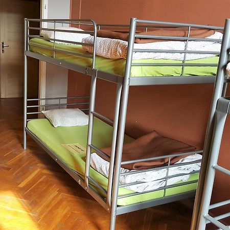 ורוצלב Cinnamon Hostel מראה חיצוני תמונה