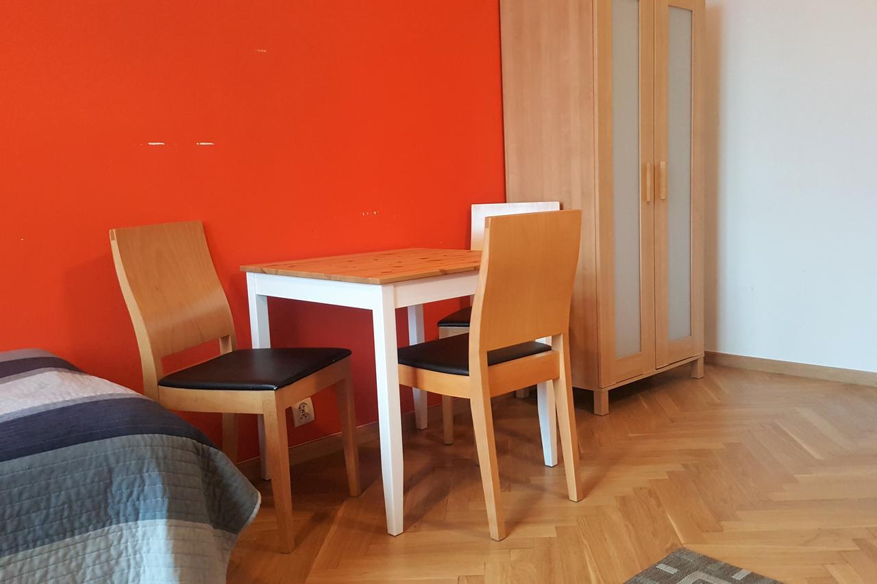 ורוצלב Cinnamon Hostel מראה חיצוני תמונה