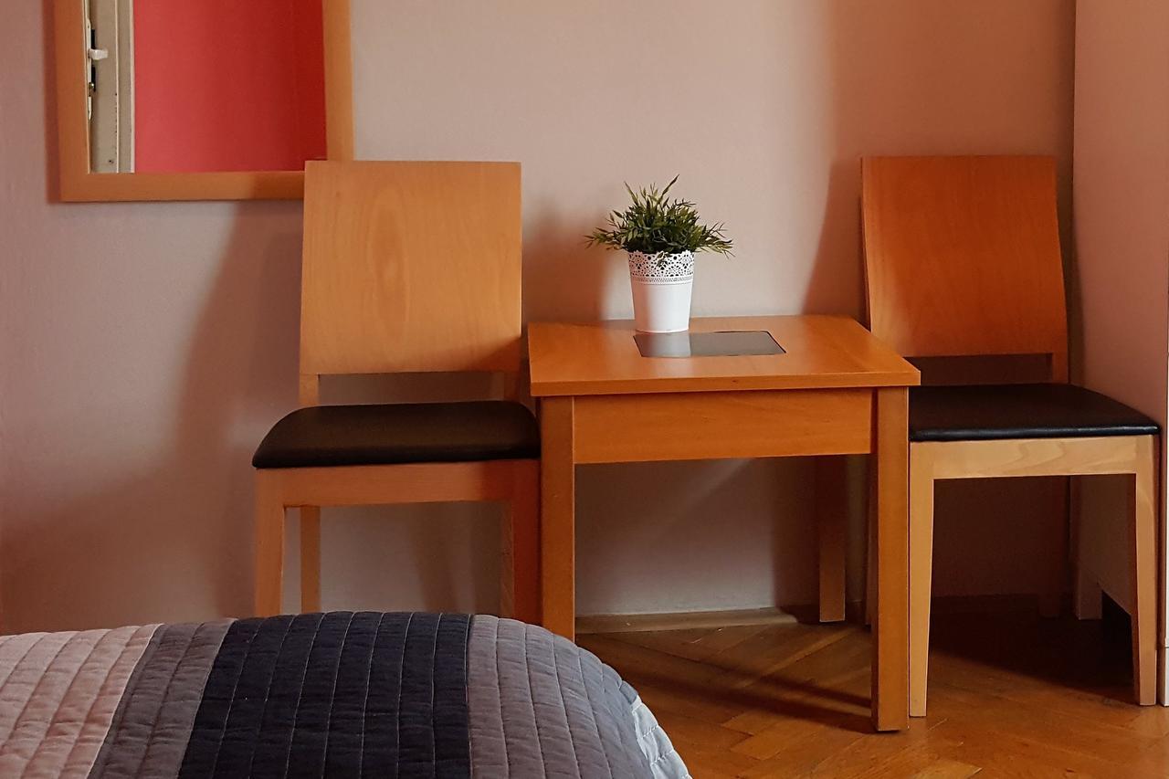 ורוצלב Cinnamon Hostel מראה חיצוני תמונה