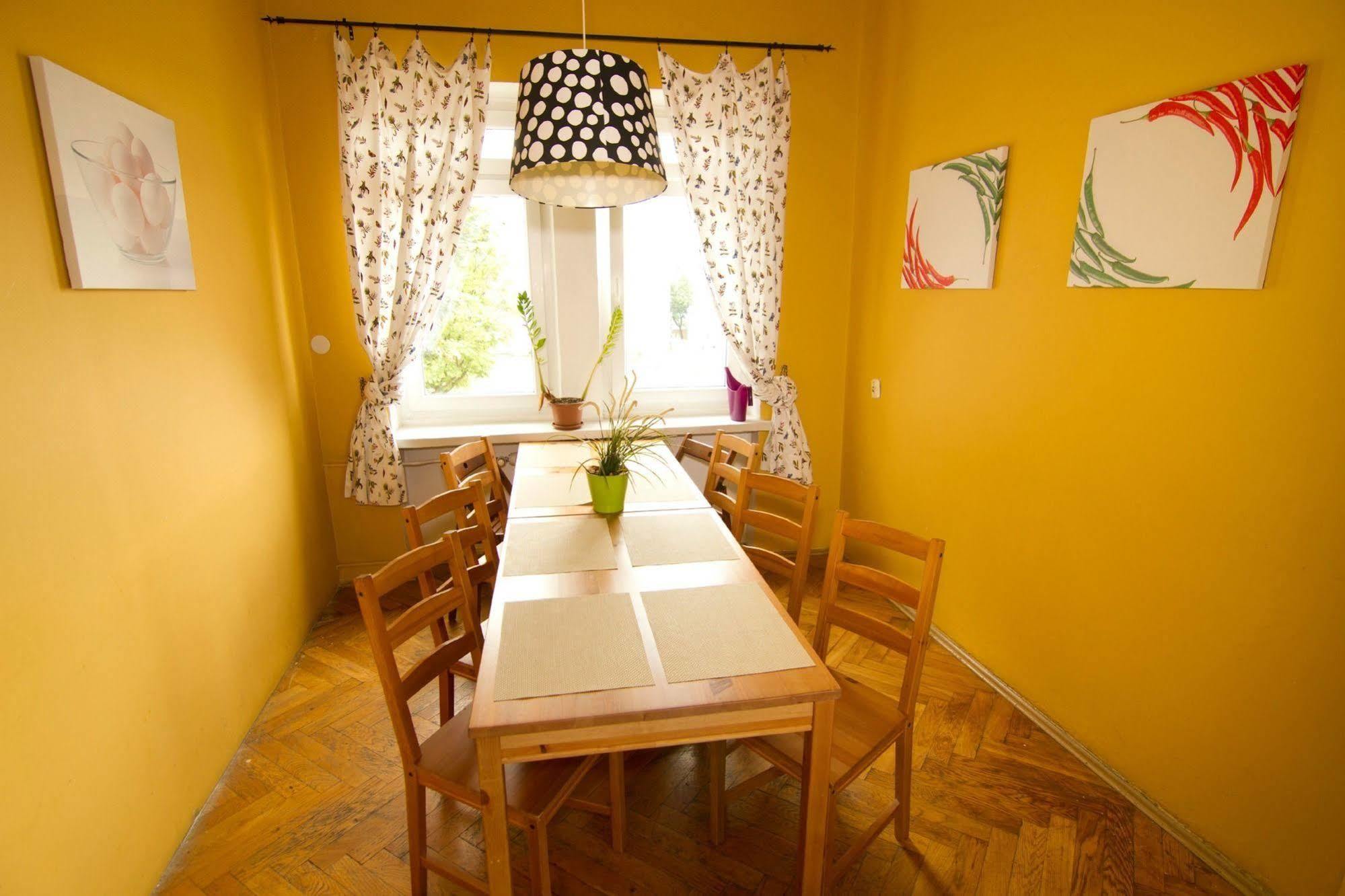 ורוצלב Cinnamon Hostel מראה חיצוני תמונה