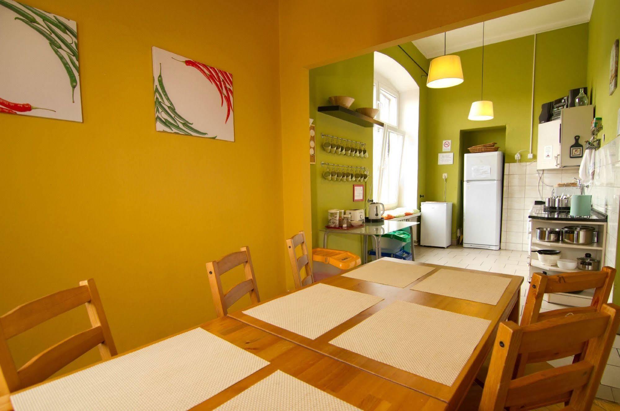 ורוצלב Cinnamon Hostel מראה חיצוני תמונה